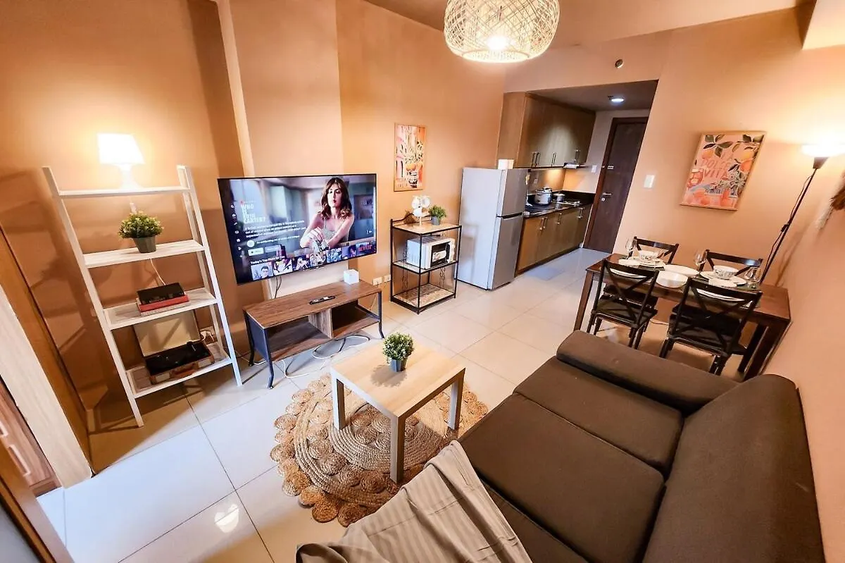 Spacious 1Br 55Sqm Moa With 100Mbps Netflix Speakers Manila